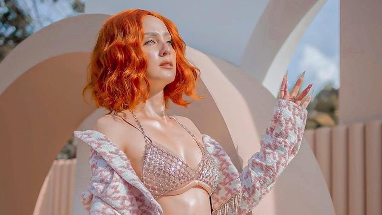 ขวัญ อุษามณี พลิกลุคเป็นสาวผมสั้น สวยปังมากเหมือนตุ๊กตาบาร์บี้