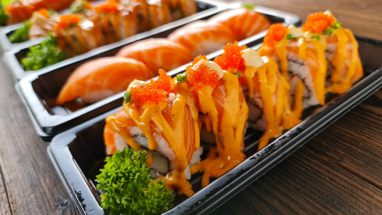 ร้านอาหารดัง แจงดราม่าลูกค้าโวย "ซูชิคำใหญ่" ยันเป็นขนาดมาตรฐาน