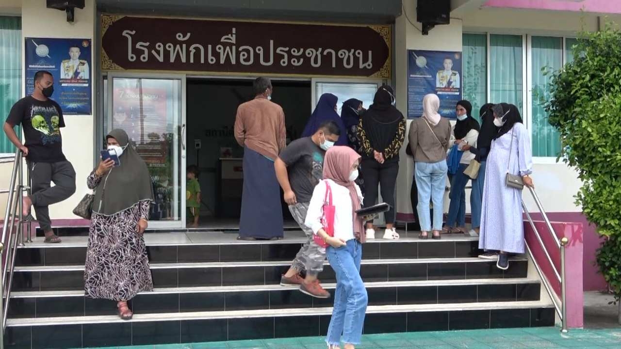 ผู้เสียหายถูกรีดไถนับสิบ ทยอยเข้าแจ้งความเอาผิด 5 แก๊งตำรวจปลอมปัตตานี