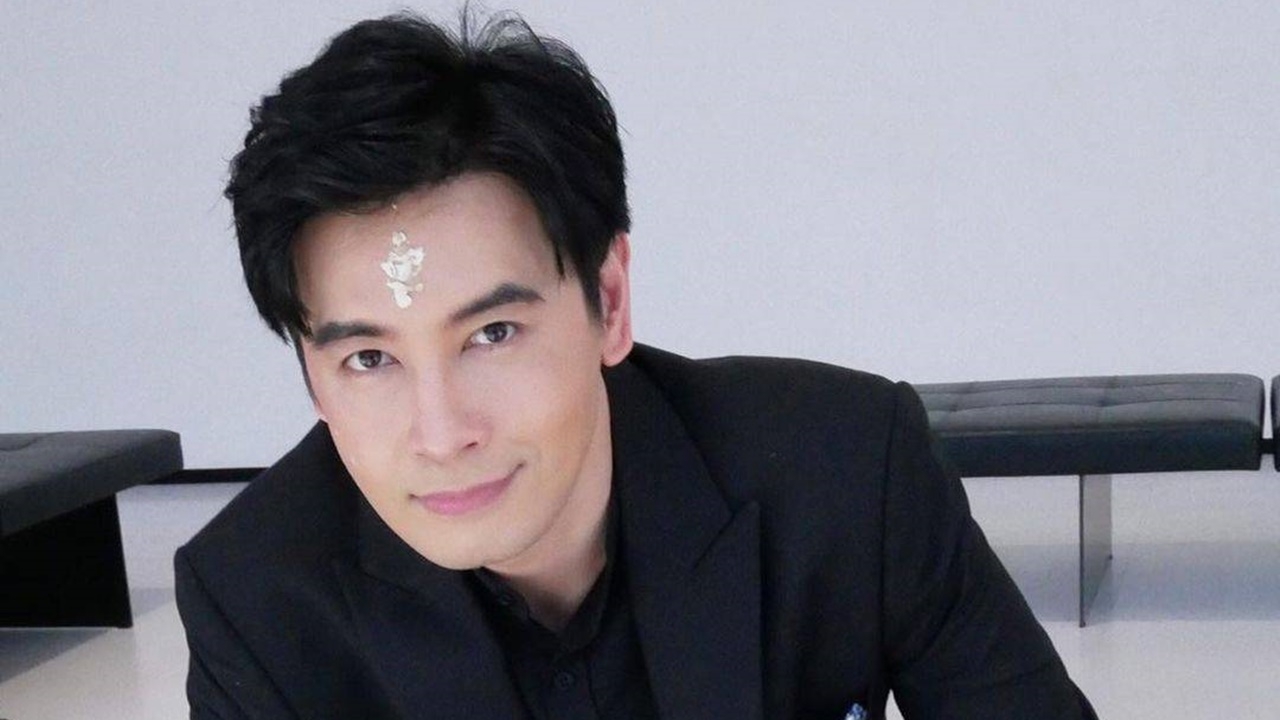 ออย ธนา เตือนผู้จัดอย่าประมาท หลังต้องกลับไปทำงาน ถอดหน้ากากถ่ายละคร