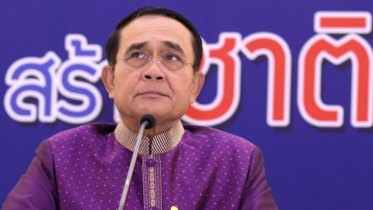 โพลตอกย้ำ "รอยร้าว"