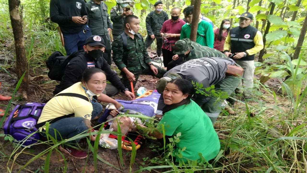 พ่อเฒ่าหลงป่า หาอยู่ 4 วัน ญาติขอขมาเจ้าที่ เจอนอนห่างบ้านแค่ 100 ม.