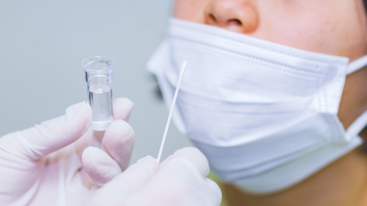 กทม. แจก ATK กว่า 2 ล้านชุด 16 ก.ย. เตรียม 4 ช่องทางรับผู้ติดเชื้อโควิด