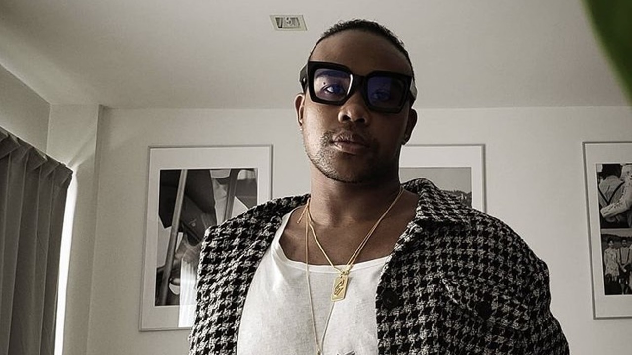 รัศมีแข โพสต์เศร้าคุณพ่อที่เคยตามหาเสียชีวิตแล้ว สุดท้ายก็ไม่ได้เจอกัน