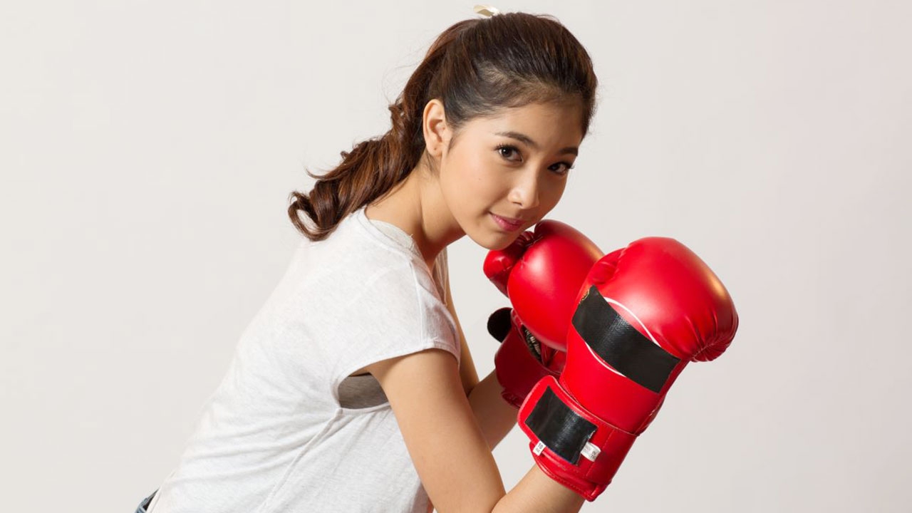 "อีสาวอันตราย" รวมสุดยอดราชินีนักบู๊ "ฝ้าย นันทนัช" ปลุกพลังหญิงโชว์ความแกร่ง