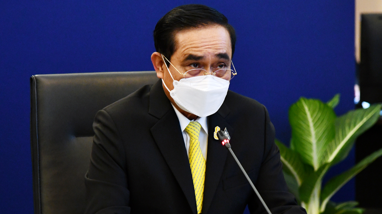 "ธนกร" ยัน รัฐบาลอยู่ครบวาระ นายกฯ กำชับ เร่งคุมโควิด เพื่อเปิดประเทศ 