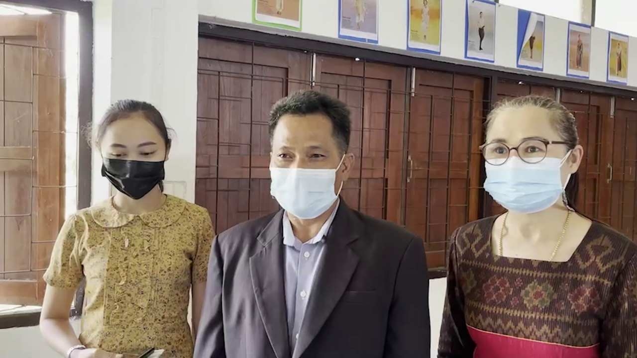 ผอ.และครู ร.ร.โนนสุวรรณฯ ดีใจที่ ชมรม K-POP ที่ลิซ่าร่วมก่อตั้งคัดเลือก