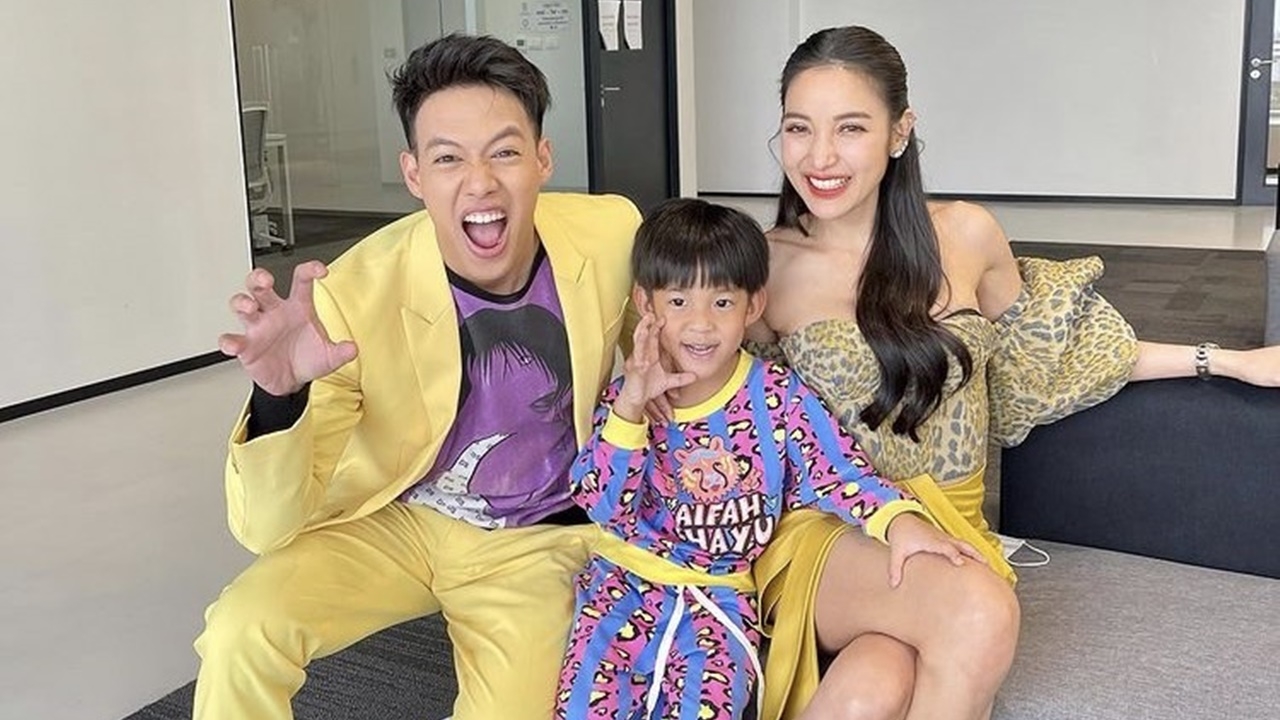 ปอ อรรณพ เคลียร์ชัด สนิท แพท ณปภา เพราะทำงานด้วยกัน