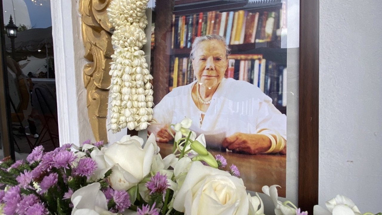 สุดเศร้า บรรยากาศงานศพทมยันตี ลูกๆ เผยแม่จากไปโดยไม่ทันร่ำลา