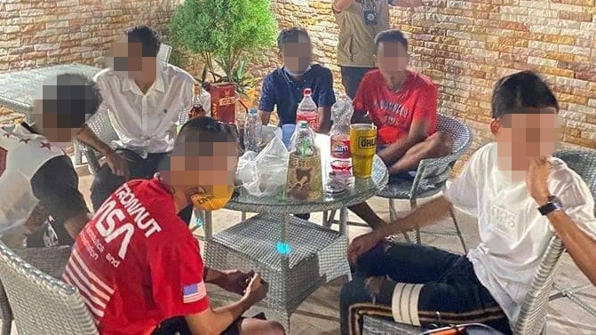 ปาร์ตี้พี้ยา ดื่มน้ำท่อมริมสระที่สงขลา งานงอก พบโจ๋ติดโควิดแล้ว 9 คน
