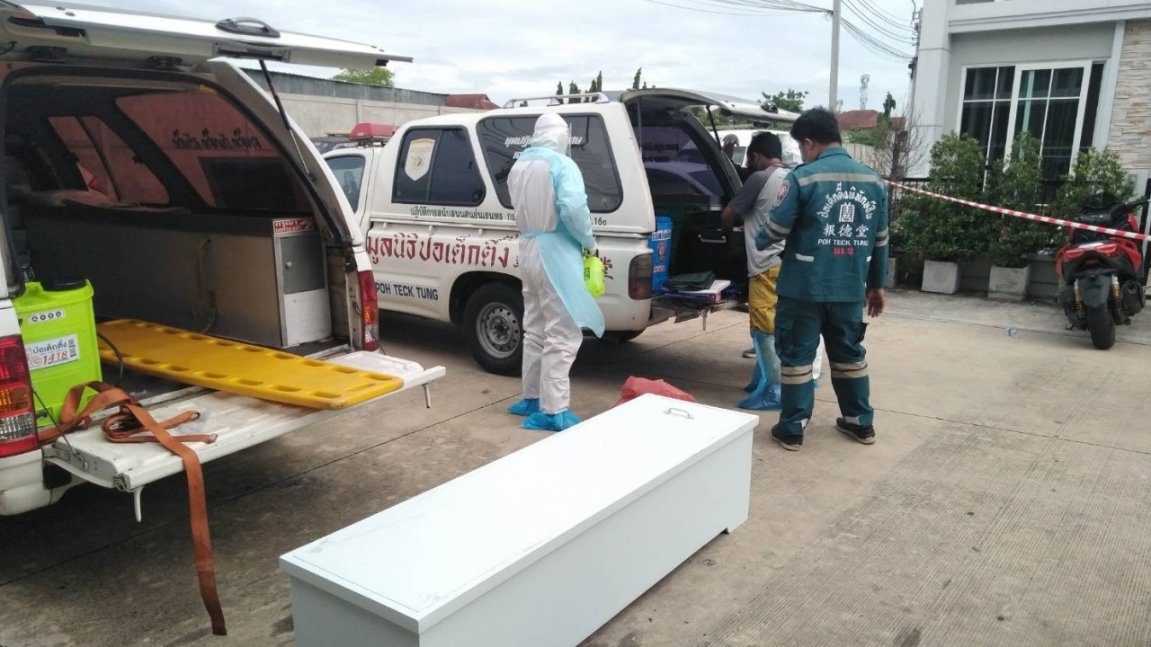 หนุ่มสุดเศร้า 5 ชีวิตในครอบครัวติดโควิด แม่สิ้นใจตายต่อหน้า