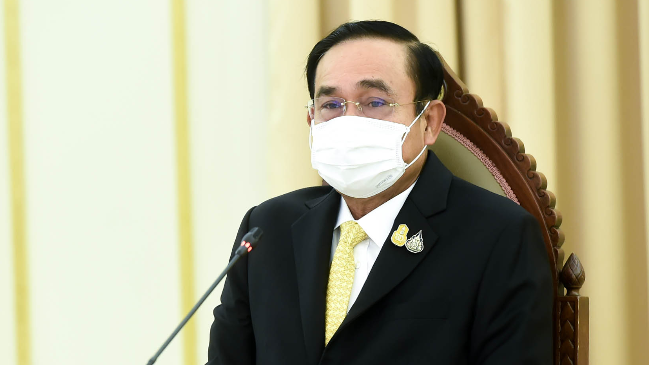 “บิ๊กตู่” สั่งคลัง-แบงก์ชาติ เร่งช่วยพักชำระหนี้พื้นที่ล็อกดาวน์ 2 เดือน