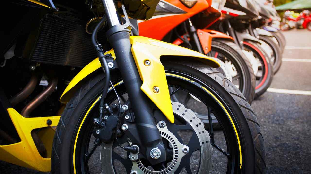 8 สิ่งควรรู้ก่อนซื้อรถมอเตอร์ไซค์มือสอง 