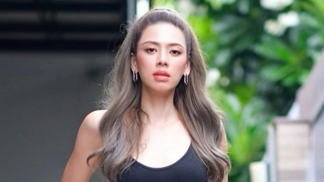เอ๋ พรทิพย์ อาเจียนจนต้องเข้า รพ. หมอทักขอตรวจว่าท้องรึเปล่า