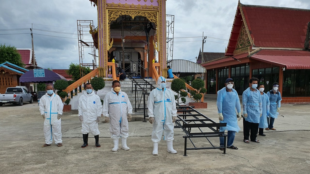 รางเลื่อนโลงศพเข้าเมรุวัดบางม่วง นวัตกรรมสู้โควิด มาพร้อมจิตศรัทธา 