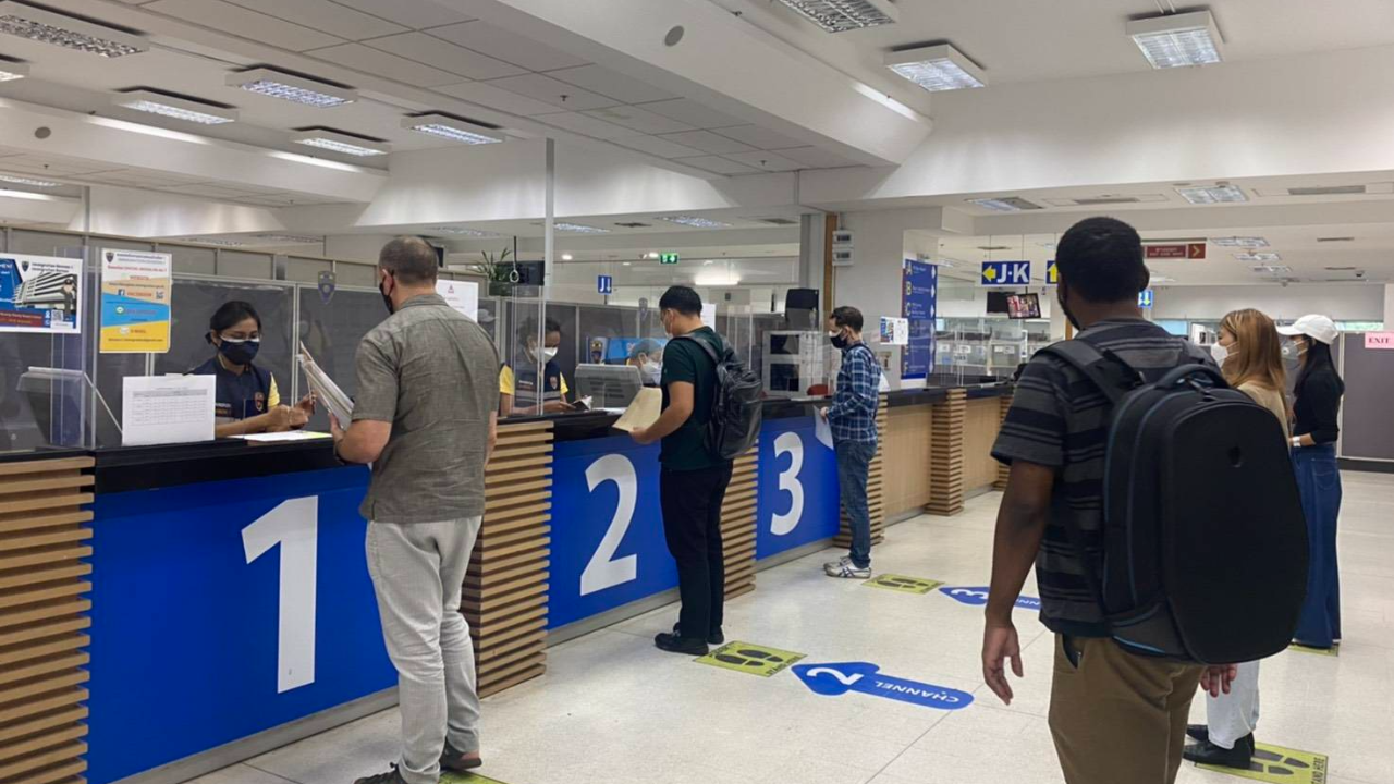 บก.ตม.1 ห่วงใยต่างชาติ แจ้งต่อวีซ่าก่อนครบกำหนด 3 วัน เริ่ม 20 ก.ค.นี้