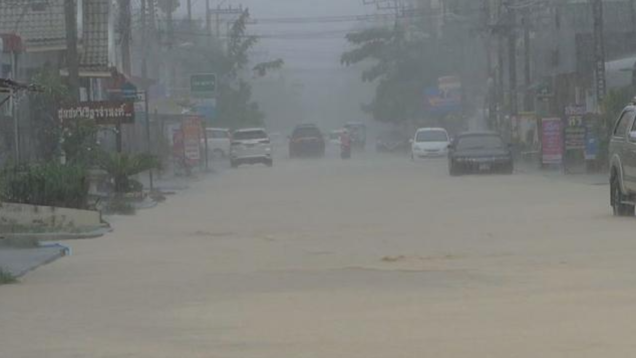 สภาพอากาศวันนี้ ฝนฟ้าคะนองทั่วไทย 15 จว.ระวังน้ำท่วม อันดามันคลื่นสูง