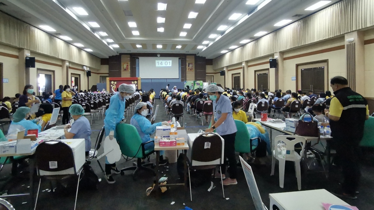 เผยครูสาวประจวบฯ ตายรายแรกหลังรับวัคซีน "ผสมสูตร" เตรียมเยียวยา 4 แสน