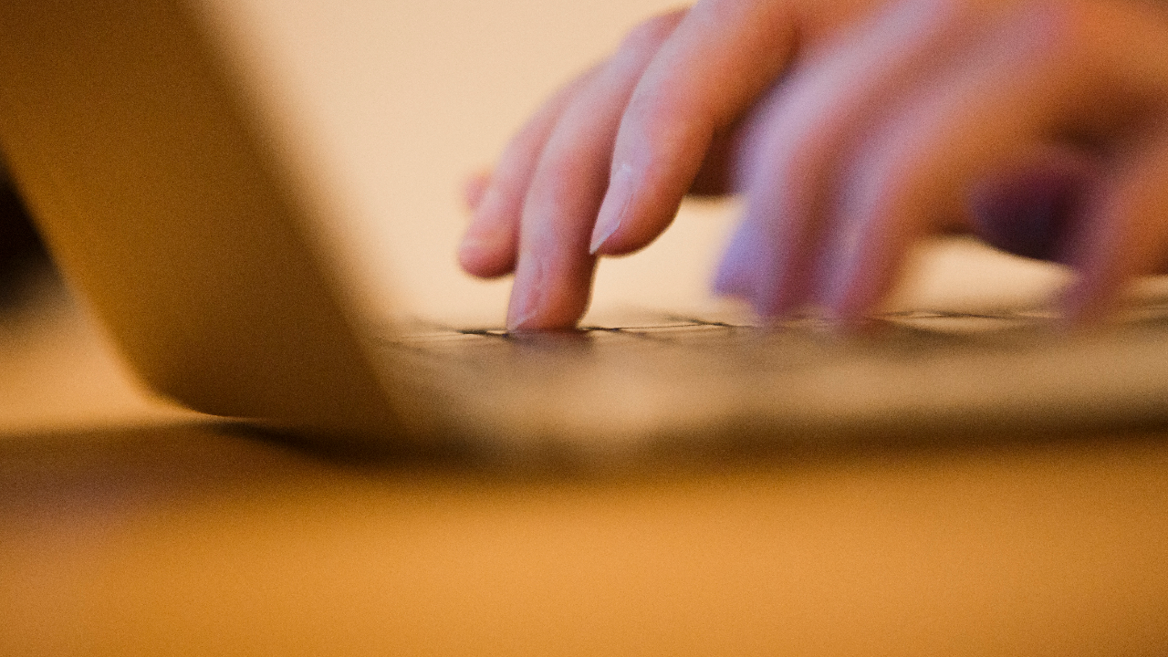 "ทนายดัง" ให้ความรู้หลังดารา-คนดัง ออกมา Call out แบบไหนผิดกฎหมาย