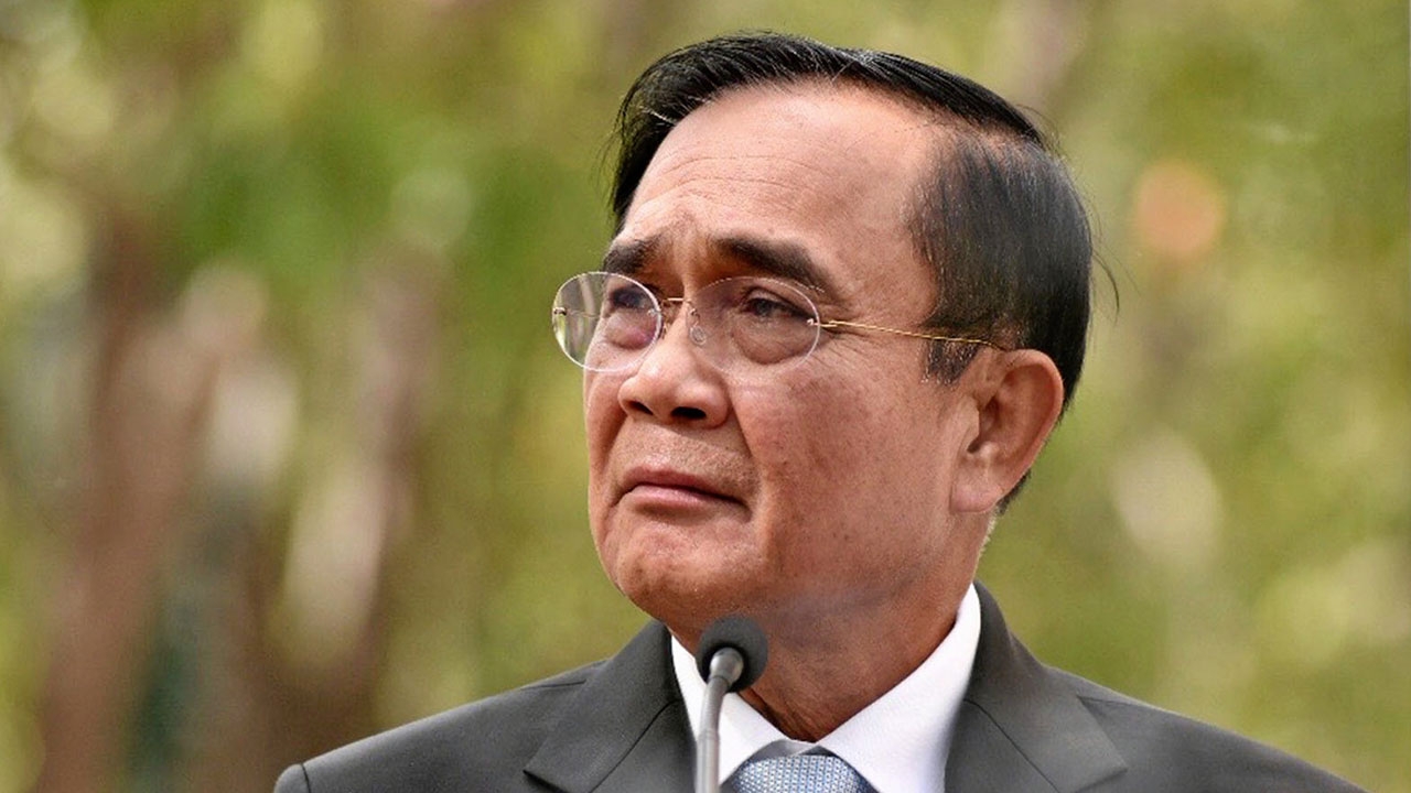 เล่นผิดบท