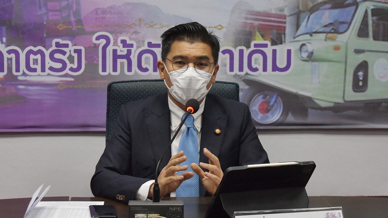 คลัสเตอร์โรงงานผลิตถุงมือแพทย์ จ.ตรัง ป่วยโควิดแล้วกว่า 100 ราย 