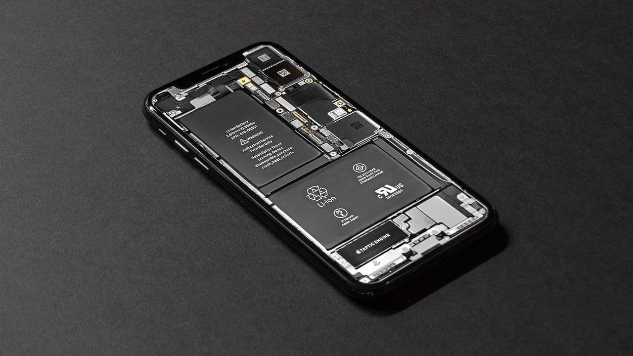 iPhone 13 มาพร้อมขนาดแบตเตอรี่ที่ใหญ่กว่า iPhone 12