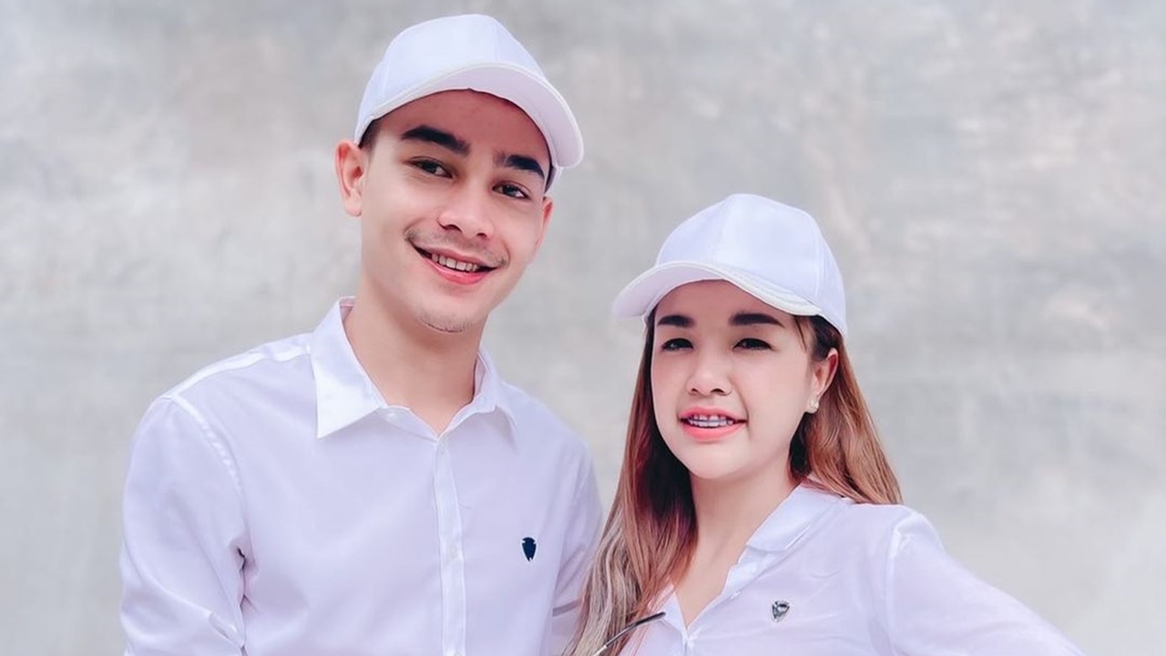 เจนนี่ อวดความน่ารักนายตำรวจ ยิว แฟนเด็กดูแลเป็นอย่างดีดุจเจ้าหญิง