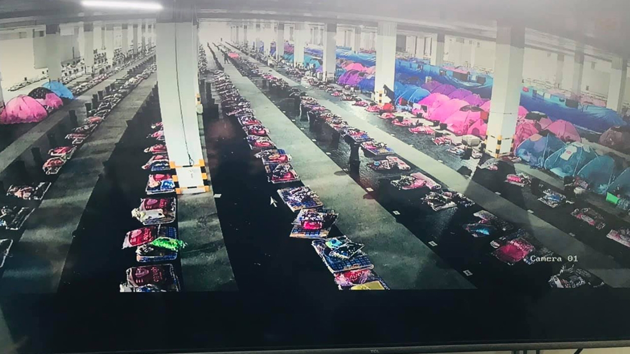 คลัสเตอร์แคลคอมพ์ติดโควิดอีก 215 ราย ยันเตียงสนามมีพอ เร่งส่งเข้ารักษา