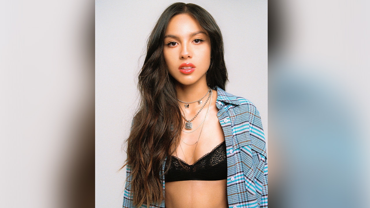 “Olivia Rodrigo” ซุปตาร์เพลงป๊อปคนใหม่ ปล่อยอัลบั้มแรก “SOUR”