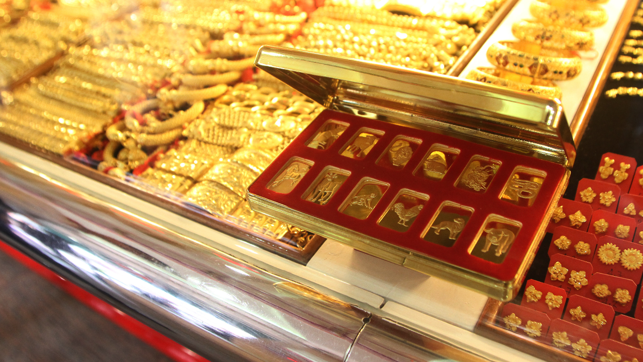 ราคาทองวันนี้ 19/6/64 ล่าสุด ปรับลด 300 "ทองรูปพรรณ" ขายออก 26,900