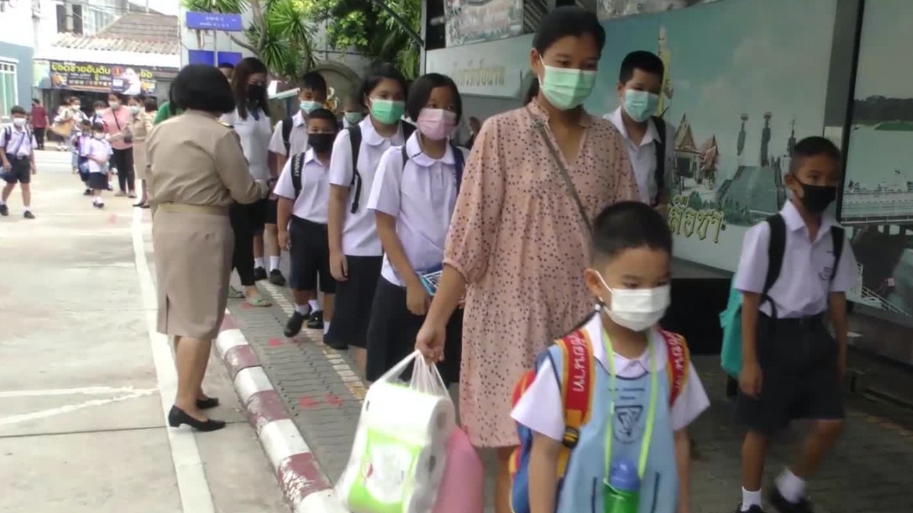 ชัยนาทปิด ร.ร.ทั้งจังหวัด พบผู้ปกครองติดโควิด เรียนออนไลน์ตามเดิม