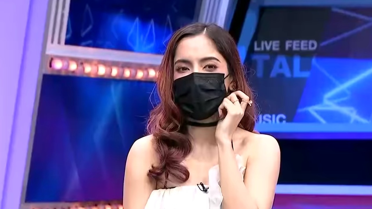 พิงกี้ สาวิกา เล่าชีวิตโดนโกง 10 ล้าน ต้องกลับมาเล่นละคร-ขายของ (คลิป)