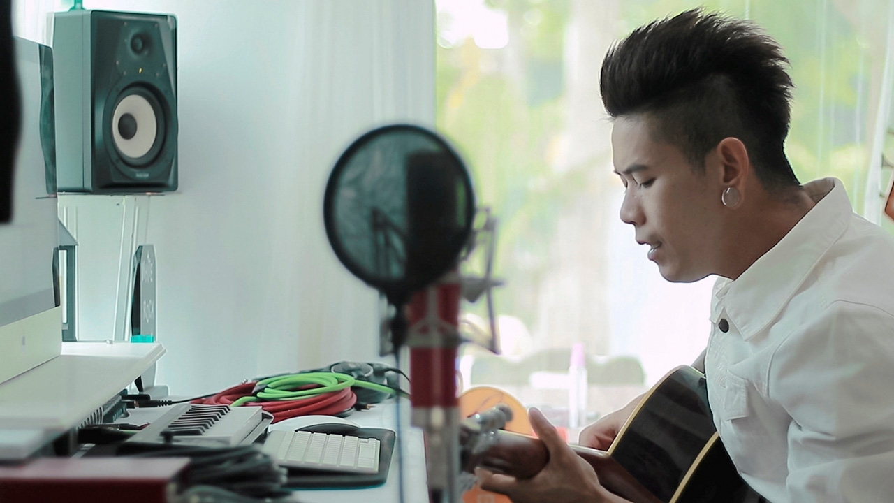 "ต้อง คาราเมล" เติมพลังบวกผ่านเสียงเพลง ส่ง "พิมพ์ใจ" ประเดิมค่ายพีเพอร์เพลย์