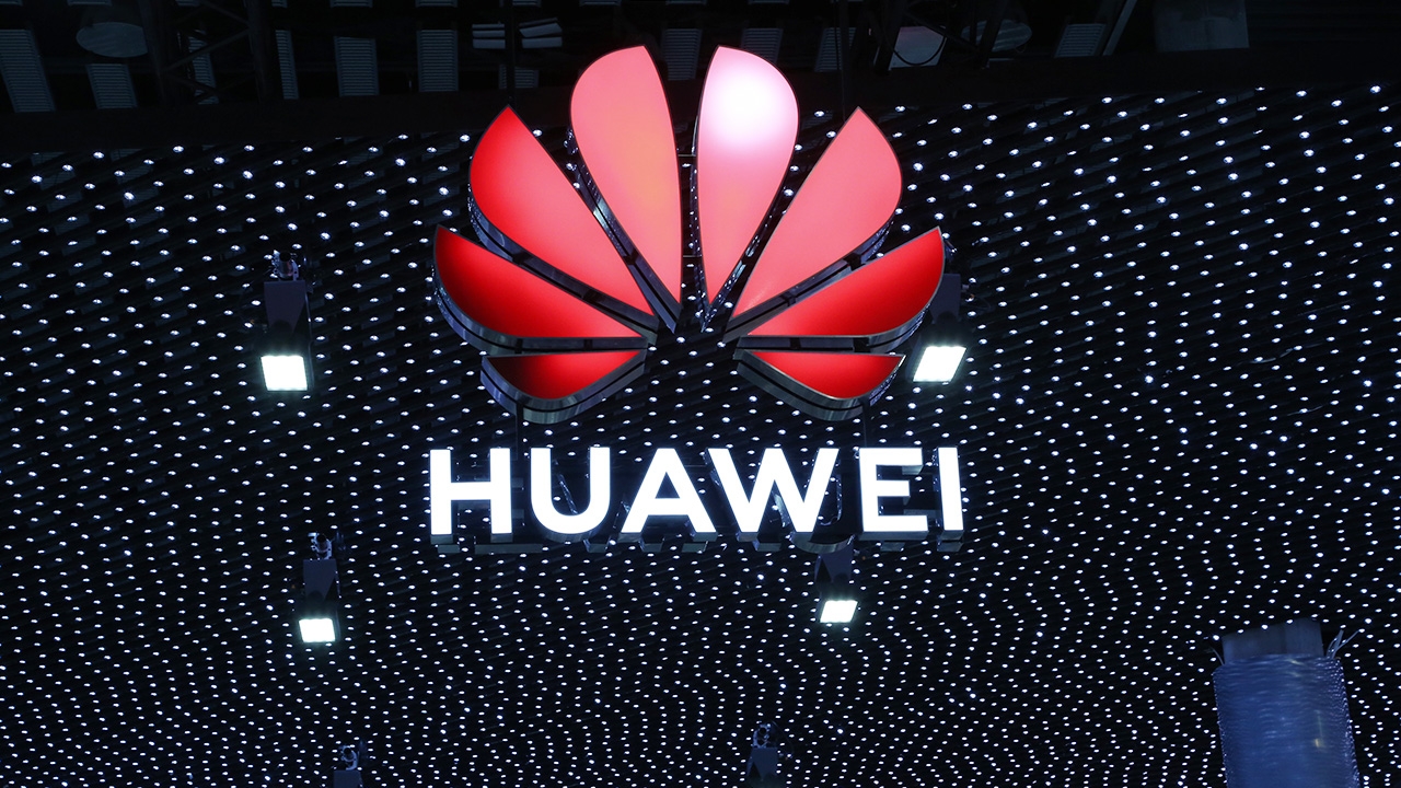 Huawei กระจายความเสี่ยงธุรกิจ ตั้งเป้าพัฒนารถยนต์ไร้คนขับ ในปี 2025
