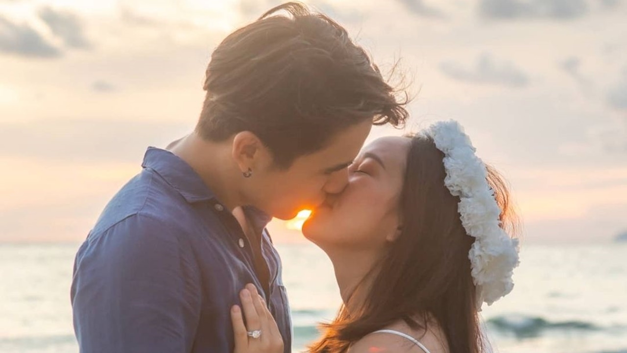 นิว ชัยพล น้ำตาไหลตอนขอแฟนแต่งงาน แอบแซวเมษาเตรียมพร้อมใส่ชุดขาวรอทุกวัน (คลิป)