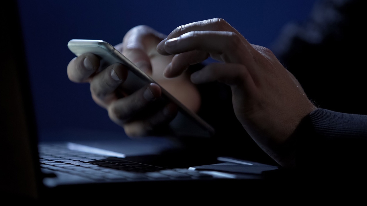 ตำรวจฟิตปราบคลิปลามกเด็ก ใครมีไว้ครอบครอง "ขาย-แชร์ต่อ-ดูเอง" จำคุก 10 ปี ปรับ 2 แสน