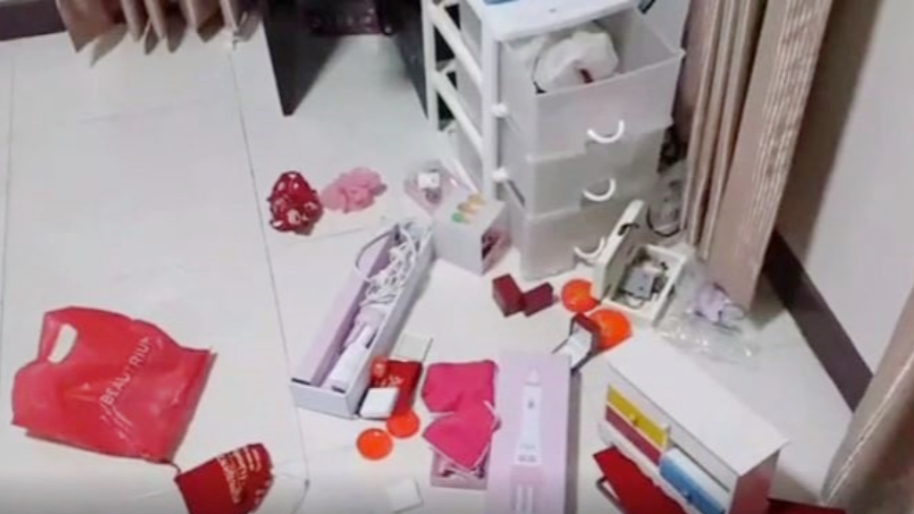  โจรแสบ ย่องงัดบ้าน กวาดเงิน 5 พัน ทองแท่ง-รูปพรรณ สูญเกือบ 15 บาท