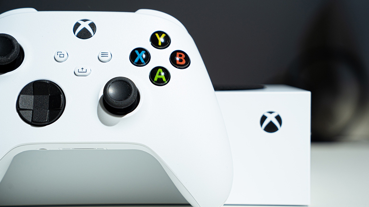 Microsoft พัฒนาฮาร์ดแวร์สตรีมมิงต่อทีวีสำหรับเล่นเกมบนคลาวด์