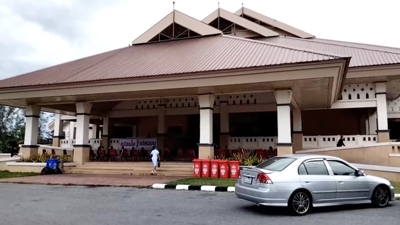 คนเมืองคอนเข้ารับวัคซีนโควิด-19 ตามนัดได้แล้ว หลังได้รับของมาเร็วขึ้น