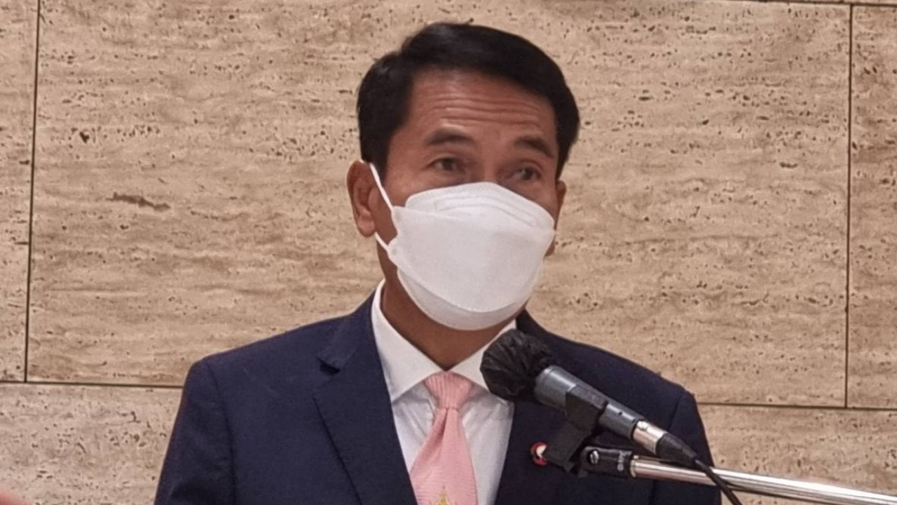 "สุทิน" พอใจอภิปราย พ.ร.ก.เงินกู้ 5 แสนล้าน ติง นายกฯ ใช้อารมณ์ คุกคาม ส.ส.