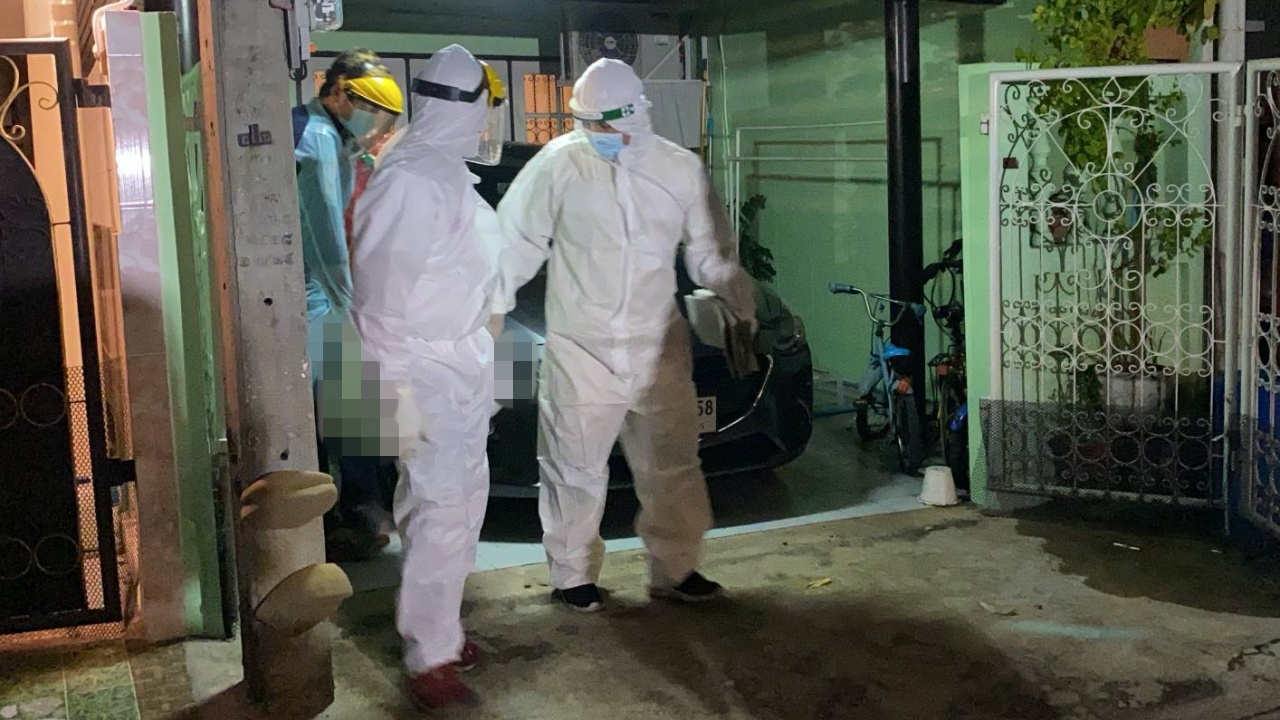 หญิงวัย 46 ฉีดวัคซีนกลับมาไข้ขึ้น ปวดหัว ชักเกร็ง ก่อนเสียชีวิต