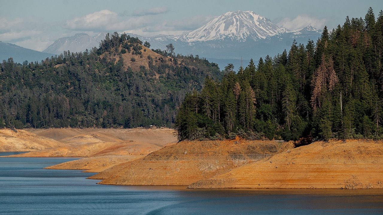 นักวิจัยชี้ทะเลสาบในโลกสูญออกซิเจนเร็ว เมื่อโลกร้อนขึ้น