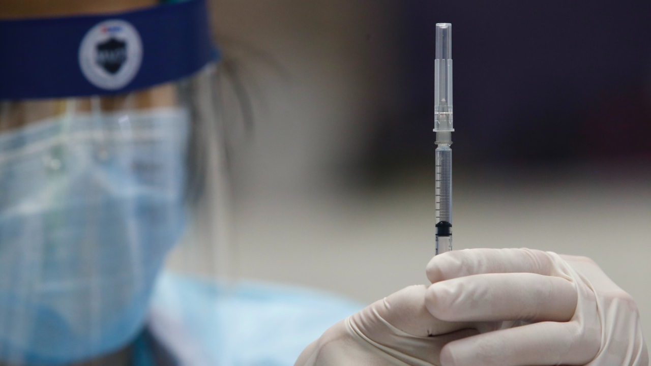 เพิ่มสิทธิตรวจ-รักษาภาวะเกล็ดเลือดต่ำ หลังฉีดวัคซีนโควิดในช่วง 4-30 วัน