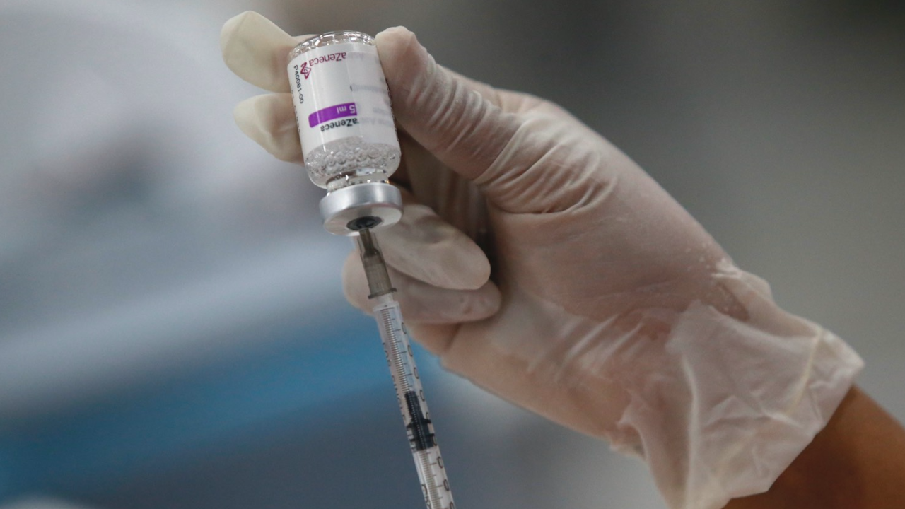 ครึ่งวันแรก คิกออฟวัคซีนโควิด-19 พร้อมกันทั่วประเทศ ฉีดแล้ว 1.4 แสนคน