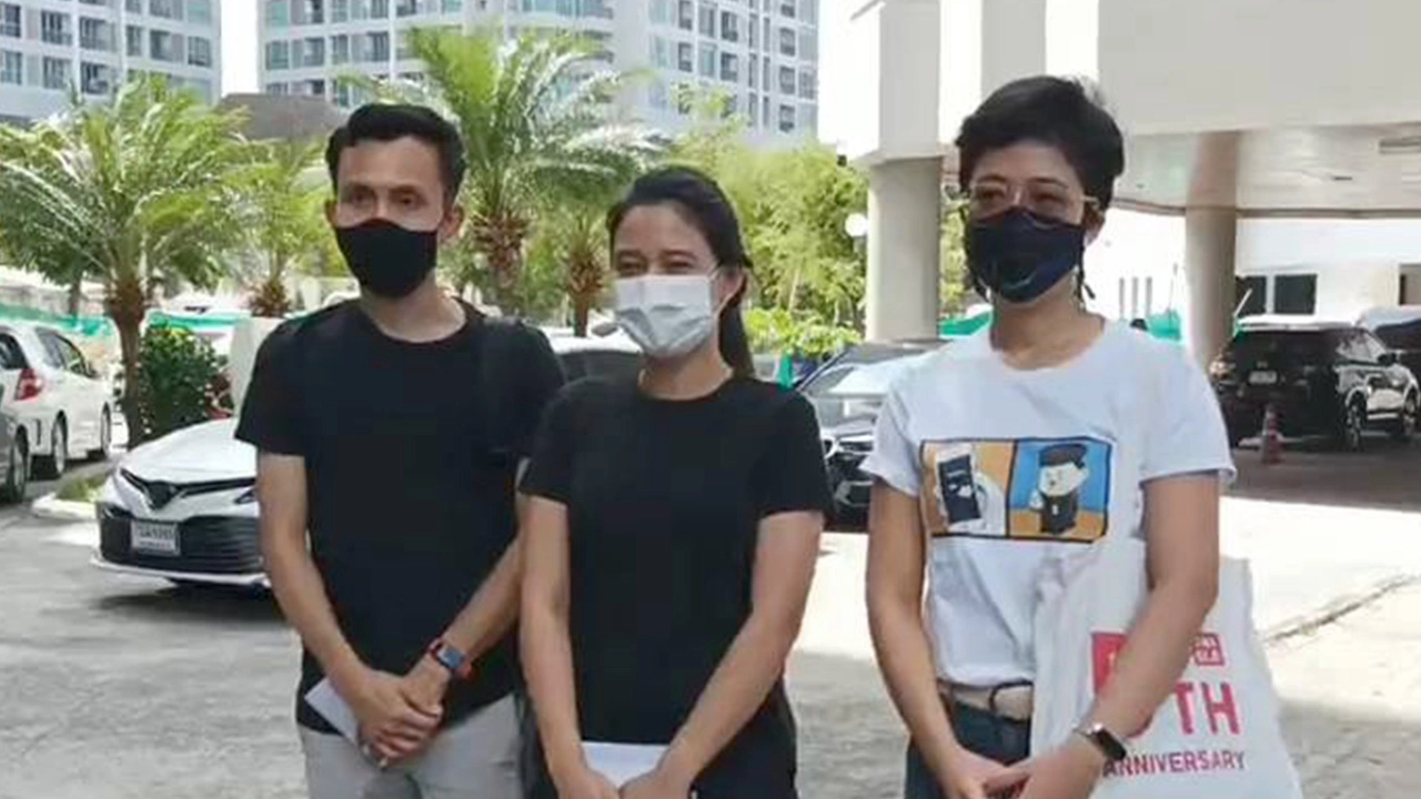 อัยการเลื่อนฟังคำสั่ง น้องมายด์กับพวก คดีม็อบหน้าสถานทูตเยอรมนีไป 22 ก.ค.