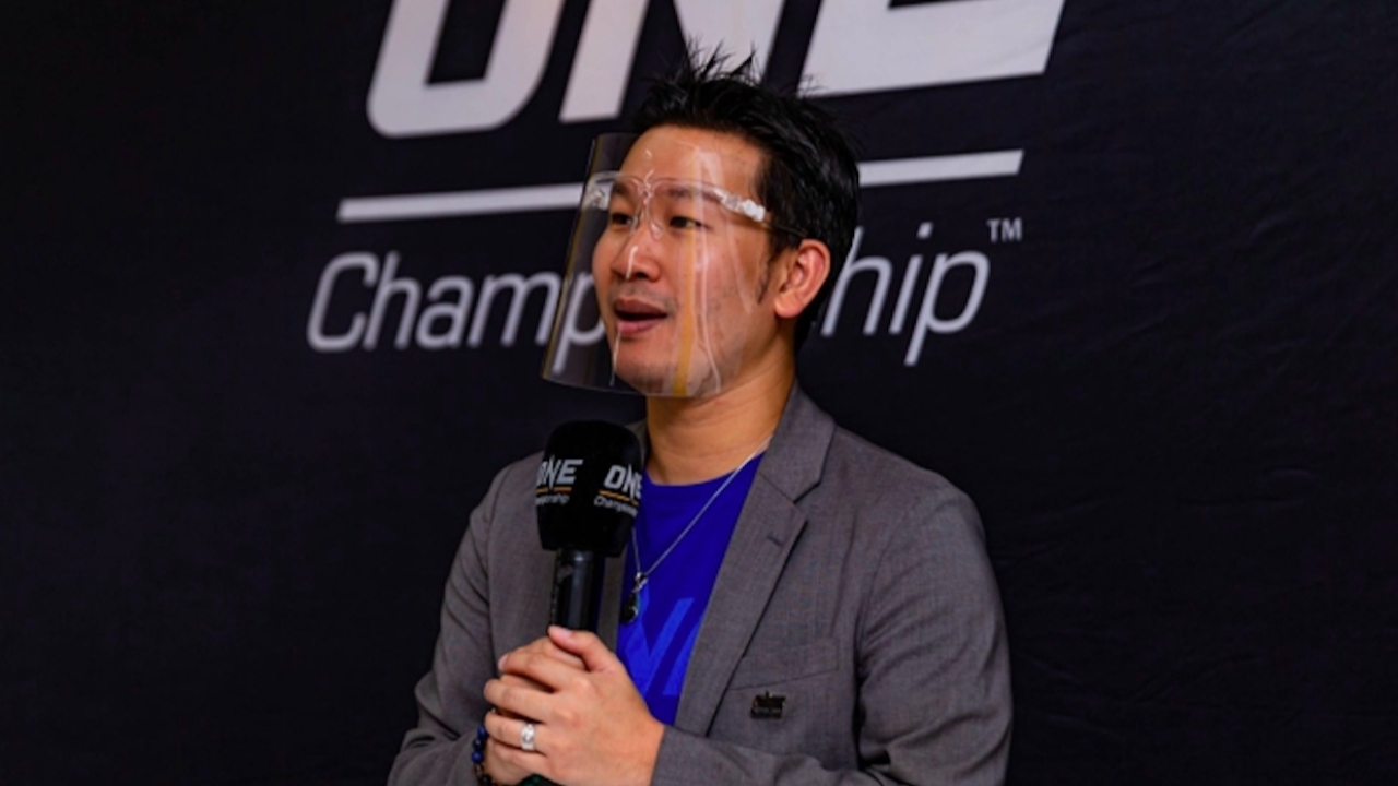 เตรียมรับแรงกระแทก "ปลาย จิติณัฐ" พูดถึงโอกาสจัดศึก "ONE vs UFC" ในอนาคต