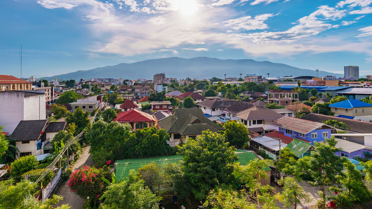 เชียงใหม่ คลายล็อก ดื่มแอลกอฮอล์ในร้านอาหาร ได้ไม่เกิน 3 ทุ่ม