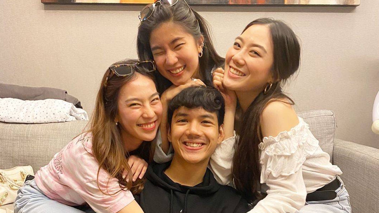 นิกกี้ โพสต์ให้กำลังใจ ก้อย-นัตตี้-ดรีม แต่มีคนวิจารณ์ทวิตเตอร์สังคมขยะ