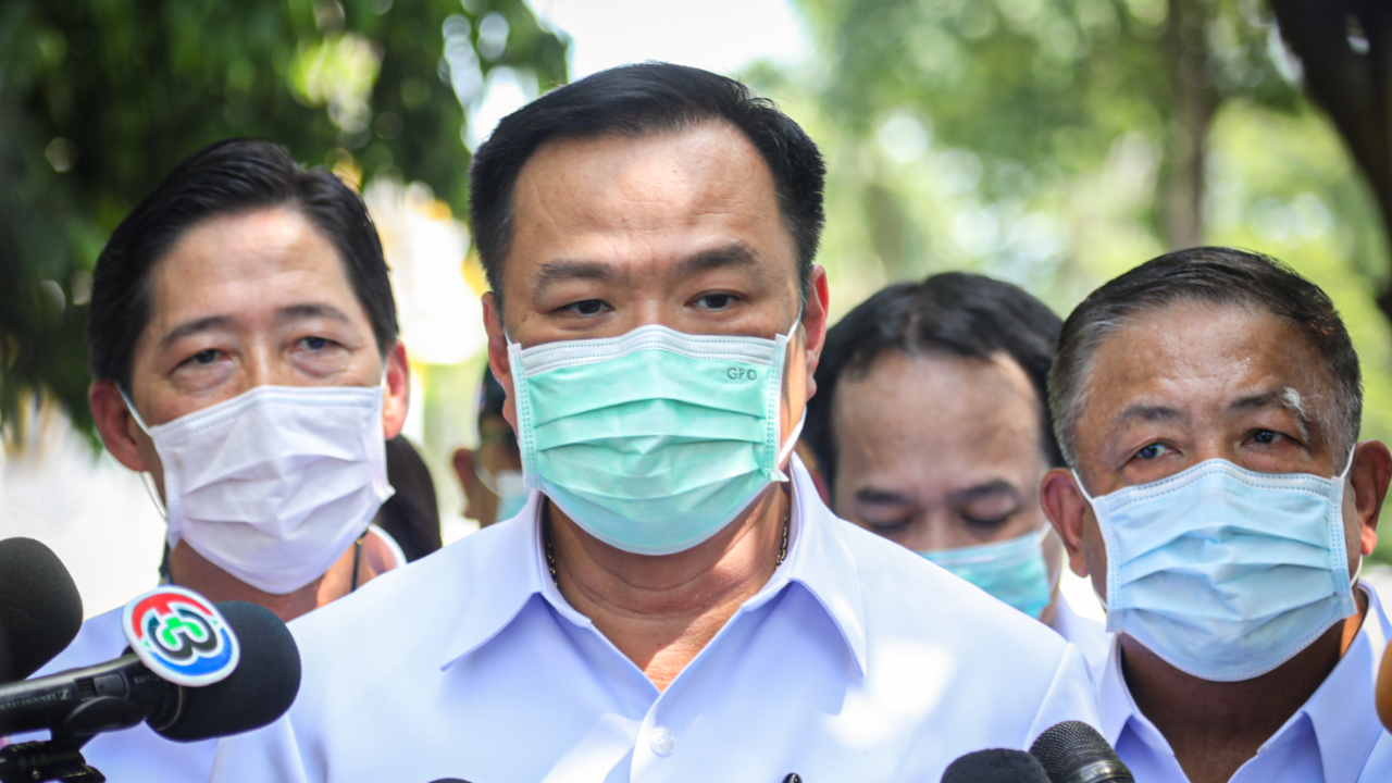 “อนุทิน” แย้มแผนแก้ปัญหาเตียงเต็ม ส่วนวัคซีนไฟเซอร์ 20 ล้านโดสมาไตรมาส 4