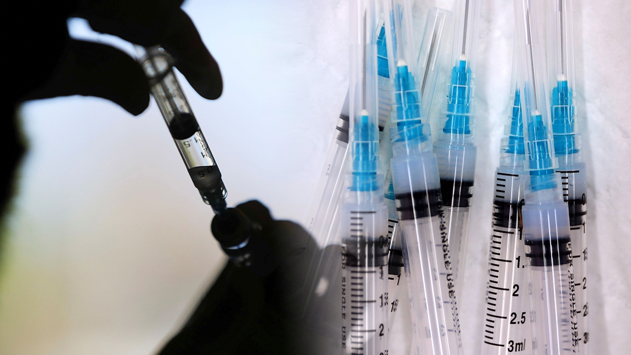 สายพันธุ์ดุ "เดลตา" วัคซีนซิโนแวค 2 เข็ม อาจเอาไม่อยู่ เตรียมฉีดเข็ม 3